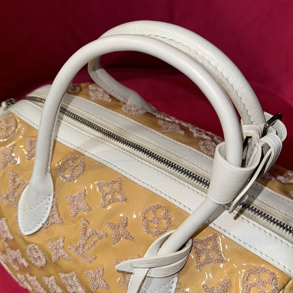 Louis Vuitton Limited Edition Rose Monogram Bouclettes Speedy Round Bag - Picture 10 of 16